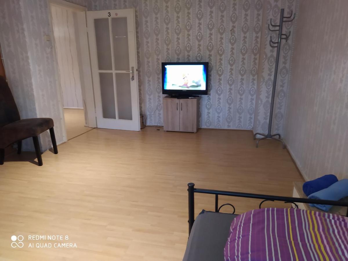 Misha,S Vandrarhem Duisburg Exteriör bild