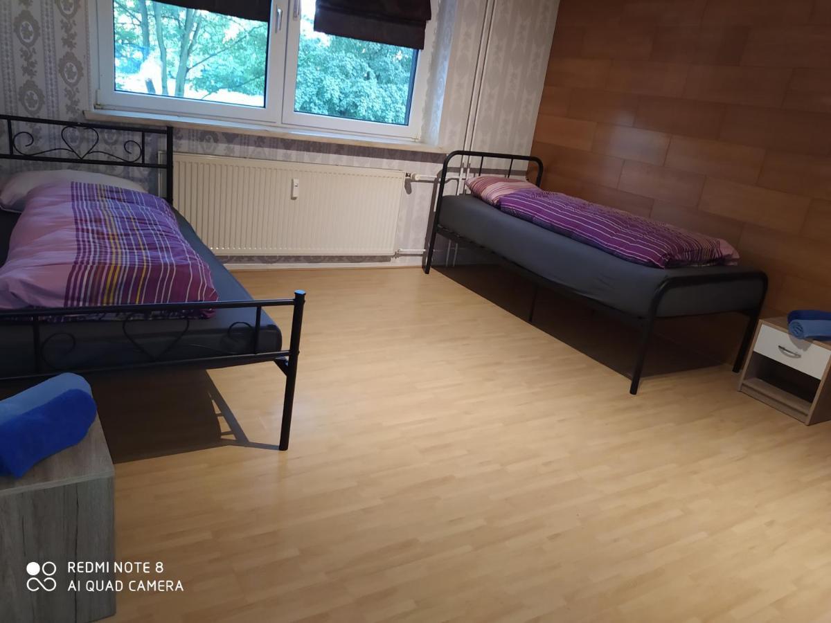 Misha,S Vandrarhem Duisburg Exteriör bild